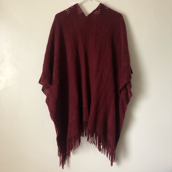 Max Edition Knit Poncho Sweater - Picture 4 of 6